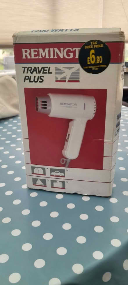 Photo of free Travel iron, travel hairdryer and travel kettle (Whitegrove RG42) #1