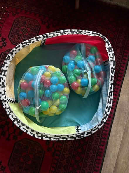 Photo of free Ball pit and balls (Maryland/Stratford E15) #1