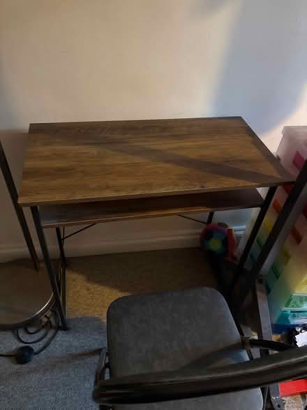 Photo of free Small desk (Letchworth SG6) #1