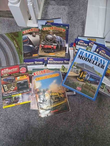 Photo of free Model Railway Magazines (Lakenheath IP27) #1