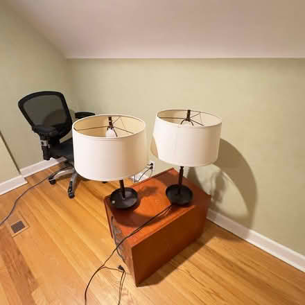 Photo of free two matching table lamps (Pharmacy and Eglinton area) #1