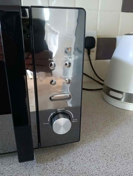 Photo of free Small microwave (Napsbury AL2) #2