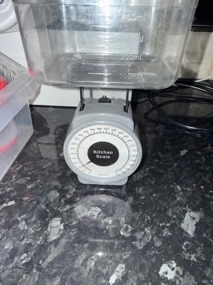 Photo of free Kitchen scale (TW12, Hampton) #1