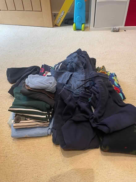 Photo of free Boys clothes - 5yo (Halton LA2) #2