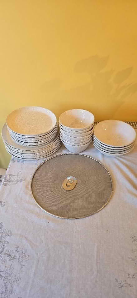 Photo of free Stoneware (Panshanger AL7) #1