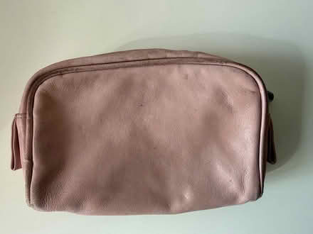 Photo of free Penhaligon’s leather make up bag (Salford M30) #2