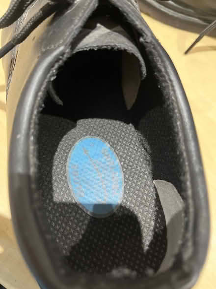 Photo of free work shoes with toe protection (Gorgie EH11) #3