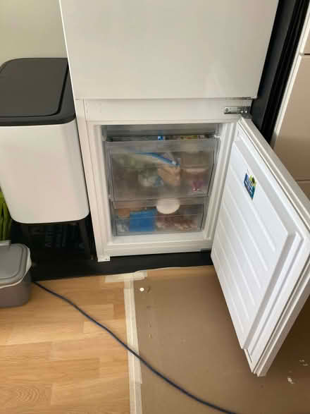 Photo of free Fridge freezer (Drayton Park N5) #2