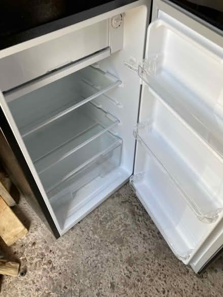 Photo of free Willow under counter refrigerator (Pentre Broughton LL11) #1
