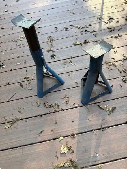 Photo of free Jack stands (Goldens Bridge, NY) #1