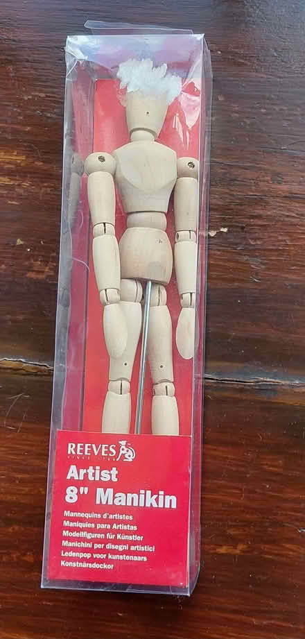Photo of free Artists Manikin (Twyford RG10) #1