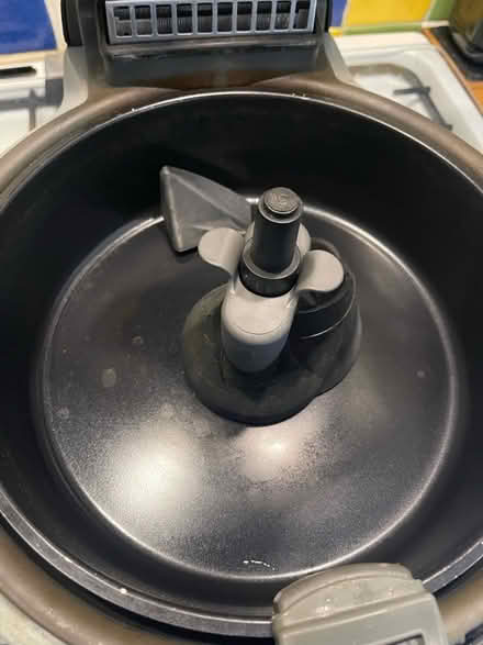 Photo of free Tefal Actifry (Chesham HP5) #4
