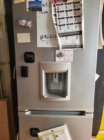 Photo of free Fridge freezer good working (Ng5 Nottingham arnold) #1