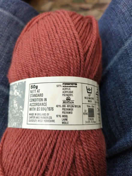 Photo of free C. 18 x 50g balls terracotta knitting yarn (Halton LA2) #2
