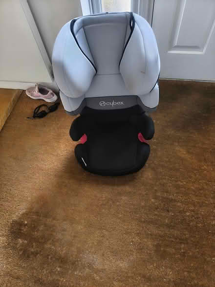 Photo of free Child car seat. 2 in number (Bruton BA10 0JA) #1