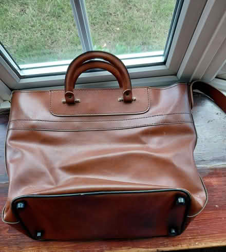 Photo of free Holdall bag (Twyford RG10) #2