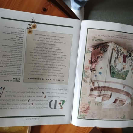 Photo of free A Pattern Book on How to Make a Patchwork Bag (Rayleigh SS6) #2