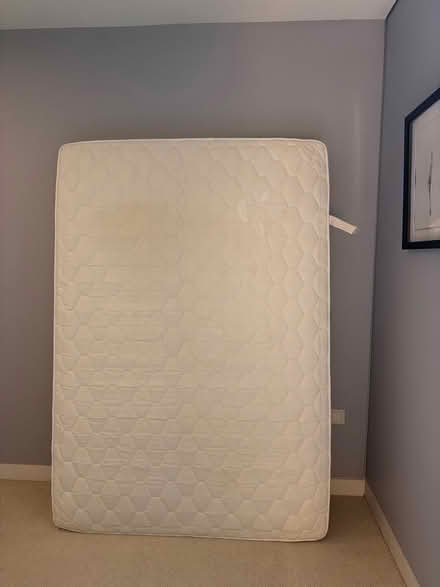 Photo of free A mattress in a good condition (Southwalk SE1 9JF) #1