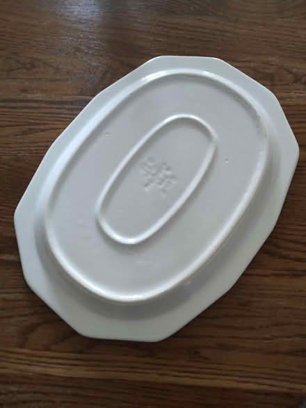 Photo of free Stoneware platter (Odenton) #2
