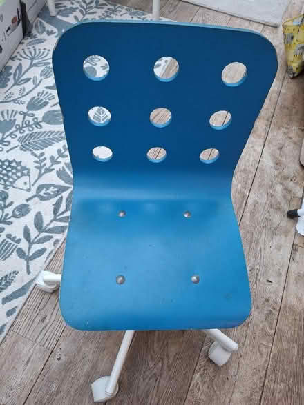 Photo of free Child's blue desk chair (Browns Hill GL6) #2