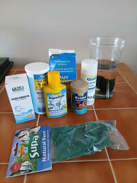 Photo of free Aquarium bits & bobs (Hoddesdon EN11) #1