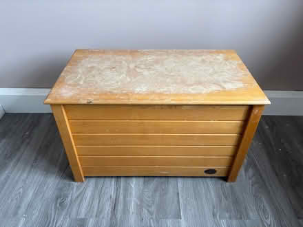 Photo of free Wooden toy/storage box (Easington OX16) #1