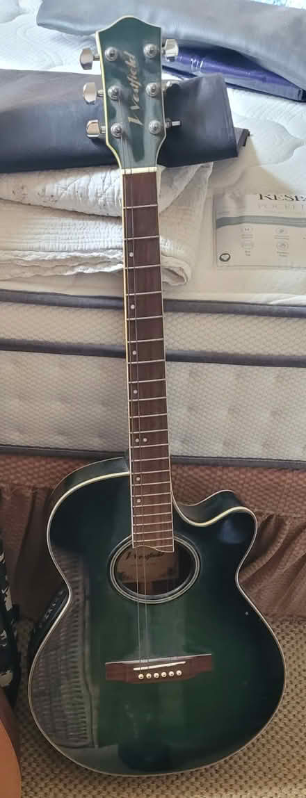 Photo of free Electric guitar (Monkstown, Dublin) #1