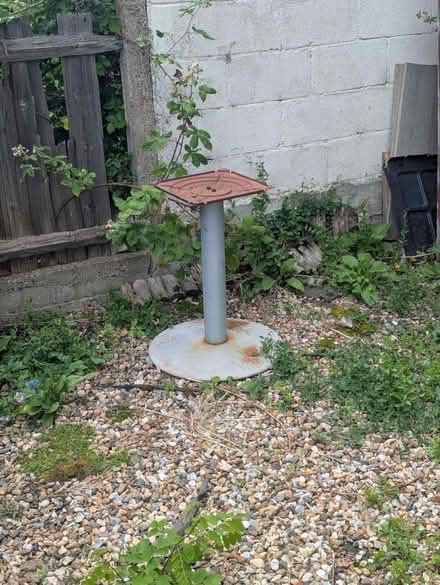 Photo of free Metal garden table base (Norbury sw16) #1