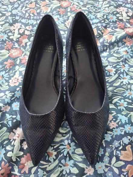 Photo of free Navy court shoes 6.5W (Dronfield Woodhouse S18) #3