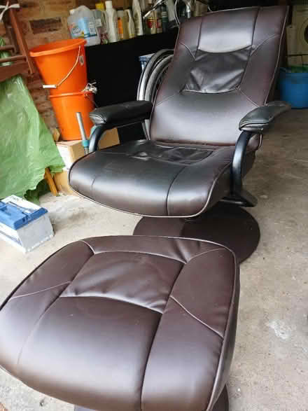Photo of free Dark brown swivel/reclining chair (Rowlands Gill NE39) #2