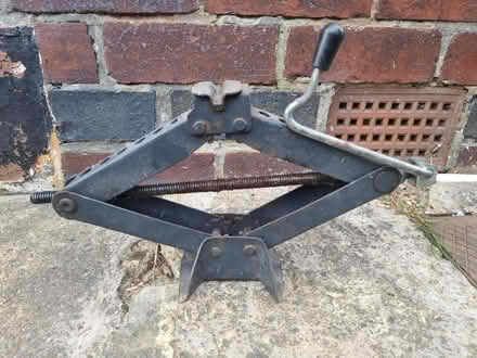 Photo of free Car jack (Norton Lees S8) #1