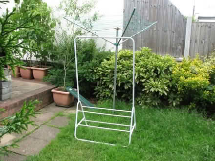 Photo of free Small clothes rail (Corringham SS17) #1