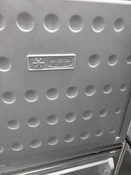 Photo of free Fridge/ freezer (Plumstead SE18) #3