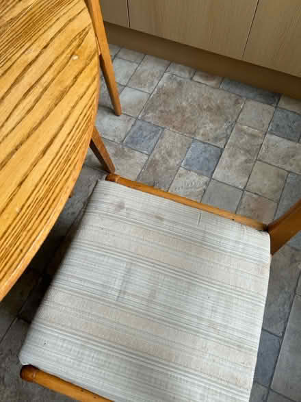 Photo of free Drop leaf table and 4 chairs (Bletchley MK3) #2
