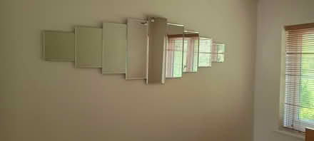 Photo of free Wall Mirror (Crowthorne) #1
