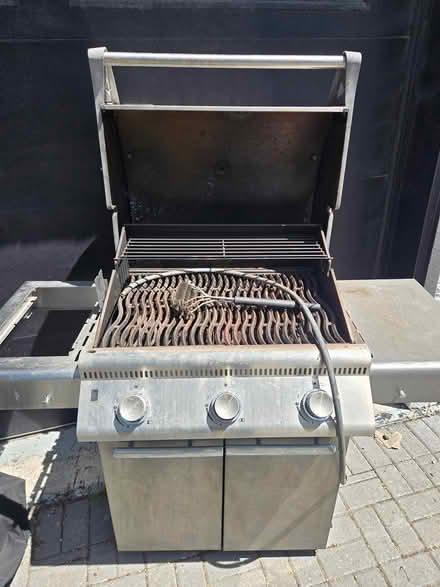 Photo of free Gas Line Napoleon BBQ (Trinity Bellwoods area) #3