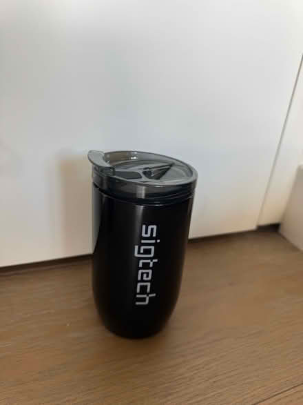 Photo of free Heat retaining flask (Barbican EC2Y) #2