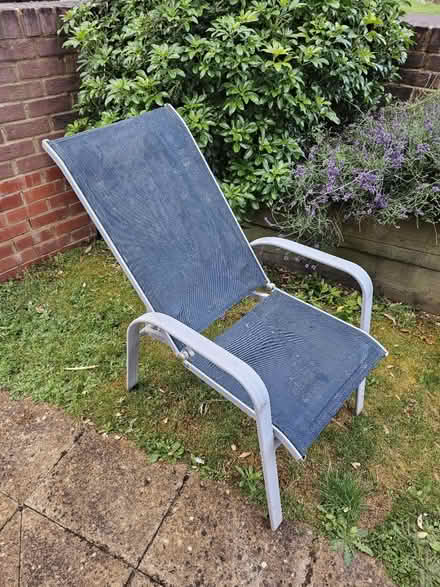 Photo of free 6 x garden chairs (Gu7 1ax) #3