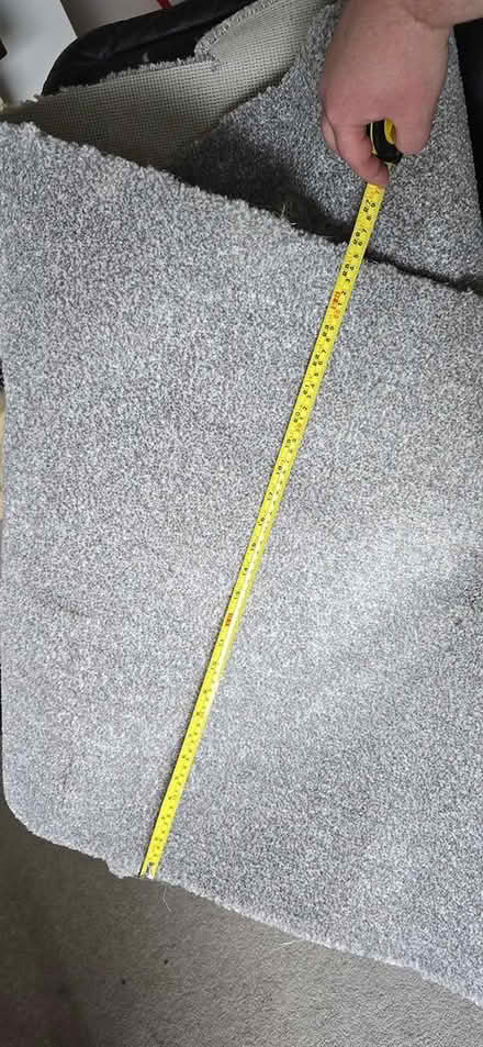 Photo of free Carpet Offtcut Approx 13ft x 2ft (Coalpit Heath) #2