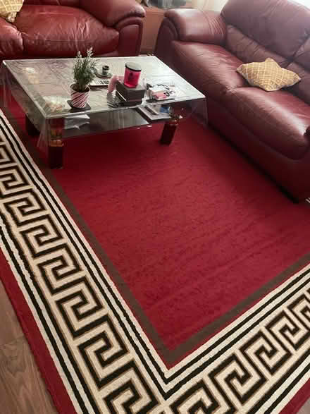 Photo of free large rug (Battersea SW11) #1