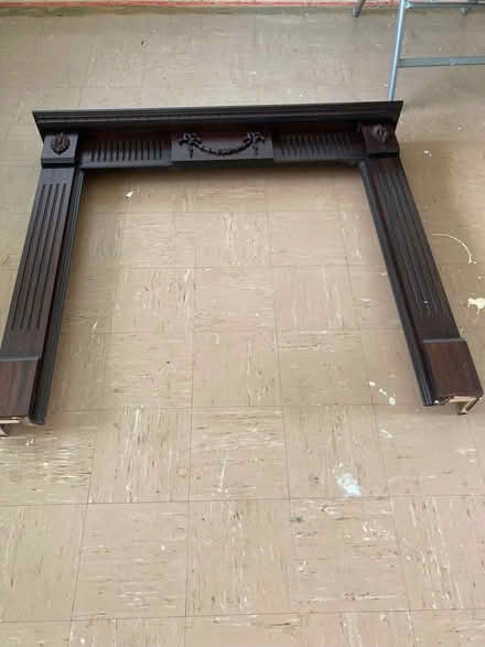 Photo of free Fire place surround and/or marble hearth (Adeyfield HP2) #4