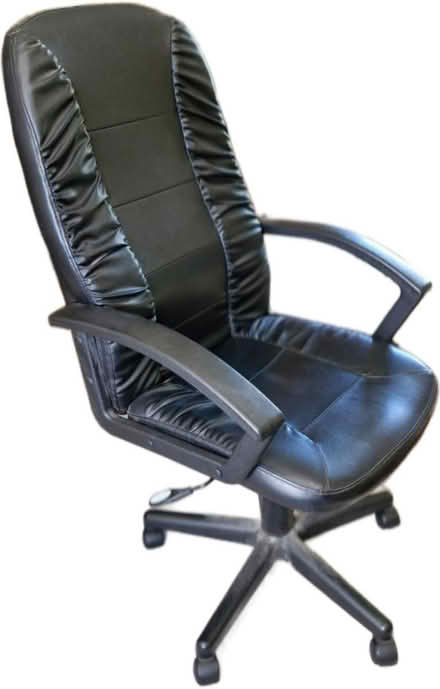 Photo of free Used desk chair (Birmingham B29) #3