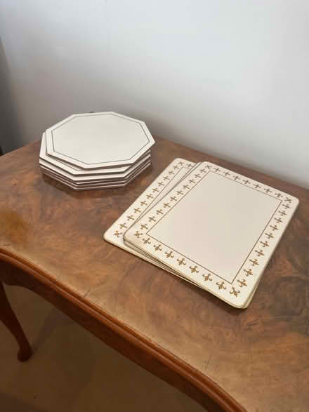Photo of free Table mats #2 (High Wycombe HP11) #1