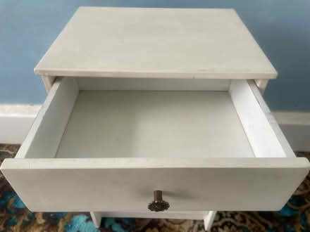 Photo of free White Bedside Table / Cupboard (Clapham Junction SW11) #3