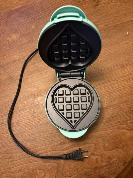 Photo of free Heart waffle maker (Main/Danforth) #1