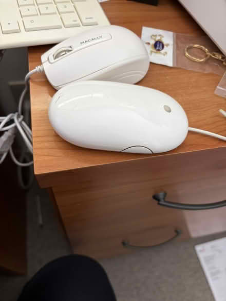 Photo of free 4 different keyboards and 2 Mouses (Prospect and Miller) #2