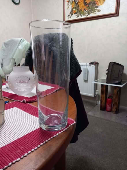Photo of free Glass vase (South Bermondsey SE16) #1