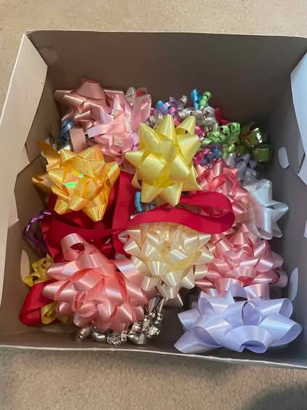 Photo of free Bows, loot bags (Milton - Thompson and Derry) #1