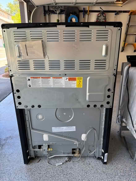 Photo of free Frigidair Gas Range (Trabuco Canyon) #3