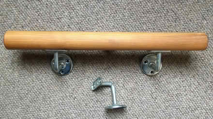 Photo of free Handrail: short, 43.5cm, Pine (Central Crouch End N8) #1